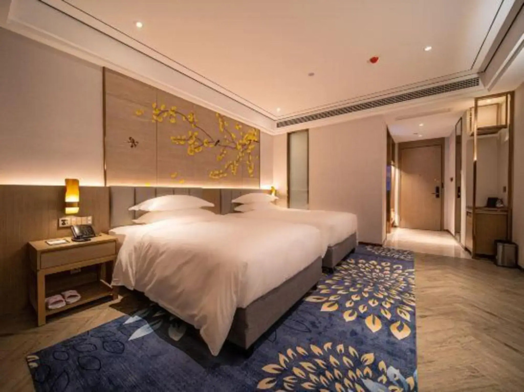 Lanhai Longyue Hotel