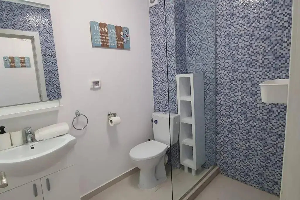 AquaBlue2 Cosy SeaSide Apartment Tabara