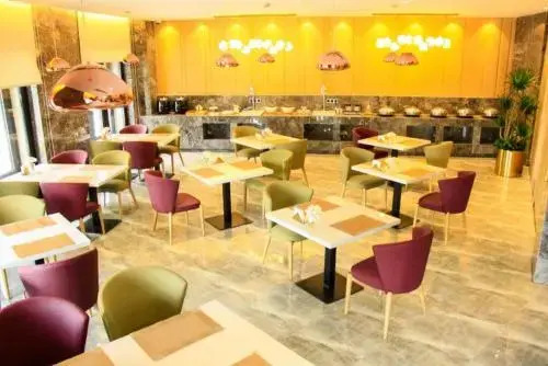 Ji Hotel Shanghai Jiuting Science and Technology City