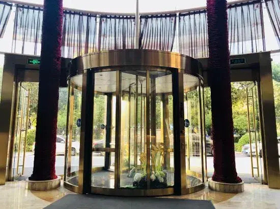 Suyuehui Executive Apartment Hotel (Suzhou Jinji Lake Expo Center)