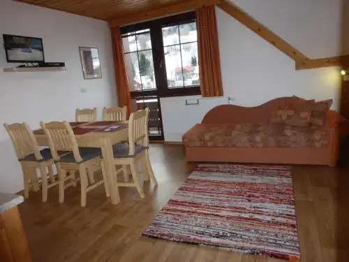 Apartmány Ester
