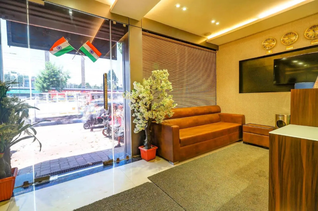 FabHotel Grand Heritage - Nr BKC