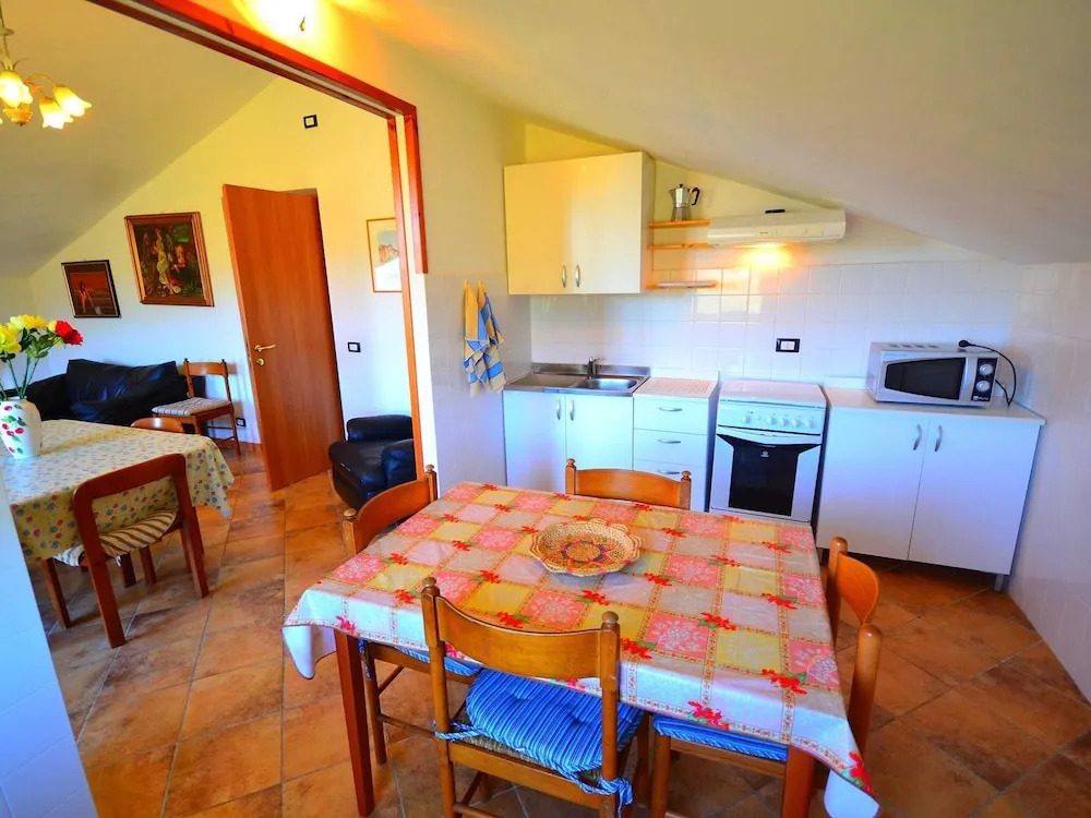 Holiday Home in Sesta Godano near Lake