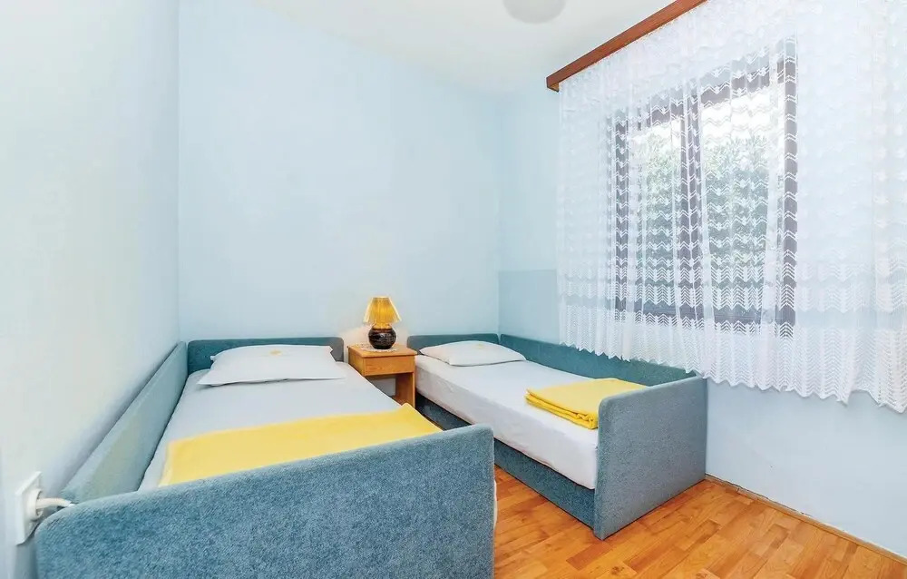 Amazing Home in Crikvenica With Wifi and 2 Bedrooms
