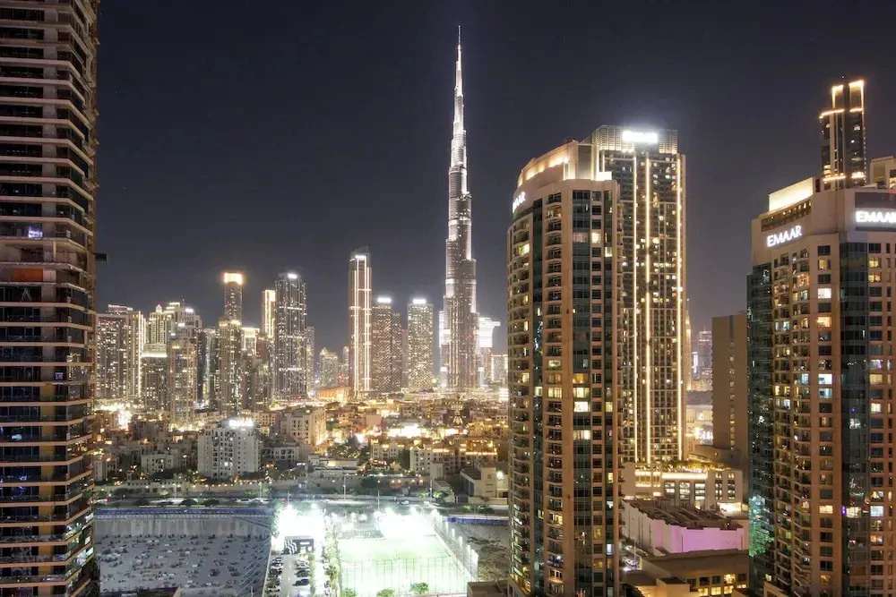 1 BR Burj Khalifa View Sterling East
