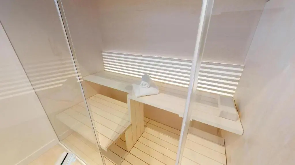 White Pearl Apartment 4.10