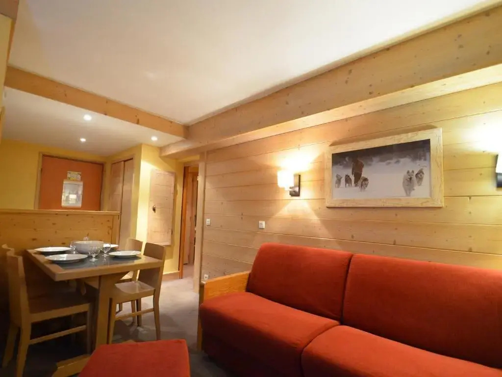 Appartement Les Menuires, 2 pièces, 4 personnes - FR-1-452-89