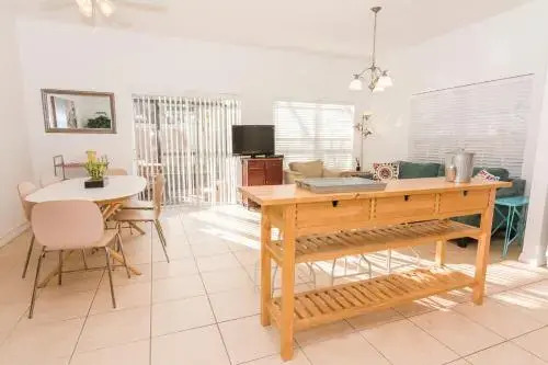 Coral Cay 2316