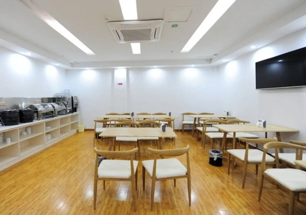 GreenTree Inn Dezhou Qingyun Government Express Hotel