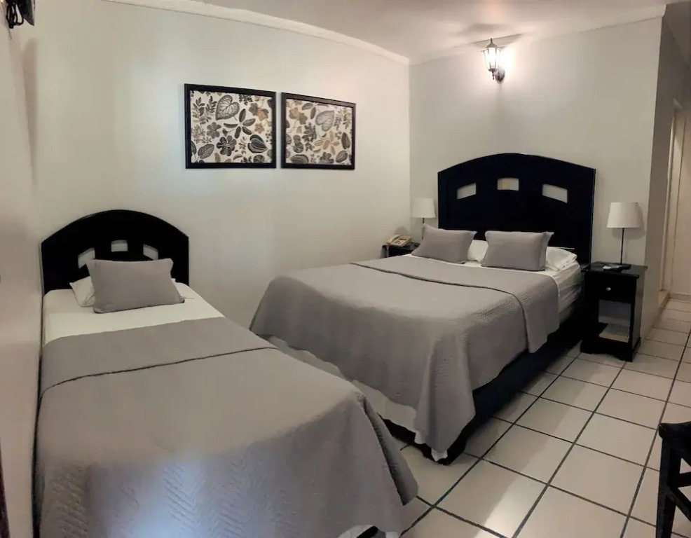 Hotel Libano