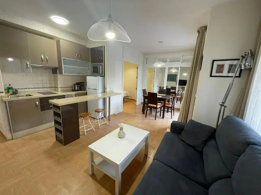 Beachfront 1BR apartment in center of MArbella!