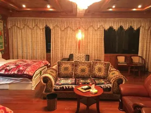 Jiuzhaigou Xin Tao Ge Tibetan Inn