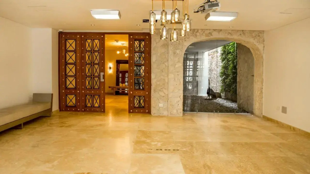 GHL Arsenal Hotel