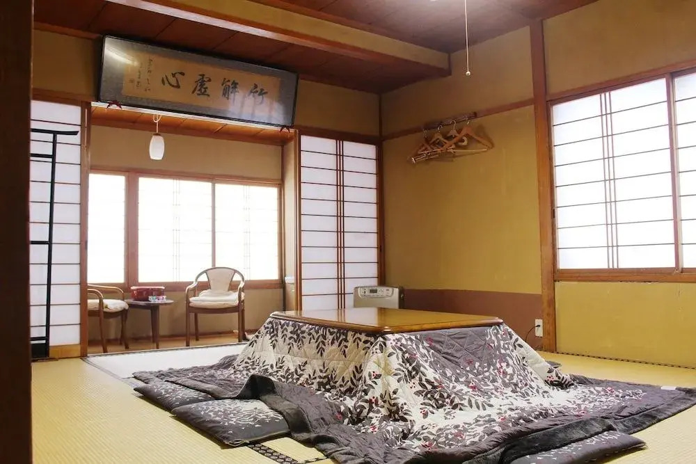 Отель Zao Onsen Pension Bokunouchi