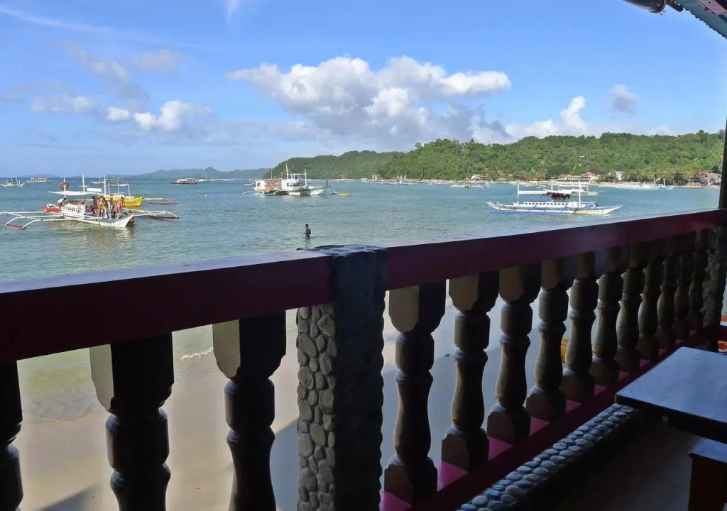 Nido Bay Inn