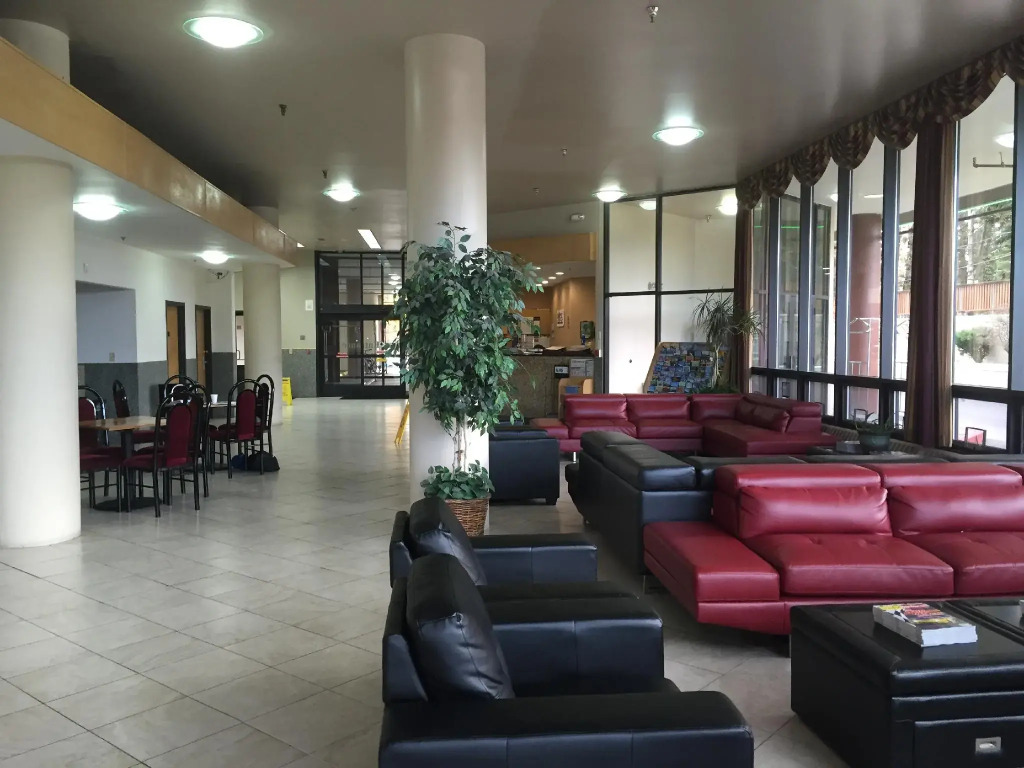 Alex Hotel and Suites Anchorage Airport
