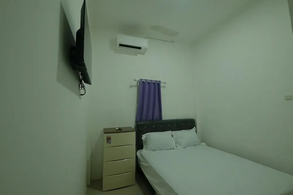 Hotel O Penginapan Permata Hijau Syariah Near Bukit Teletubbies