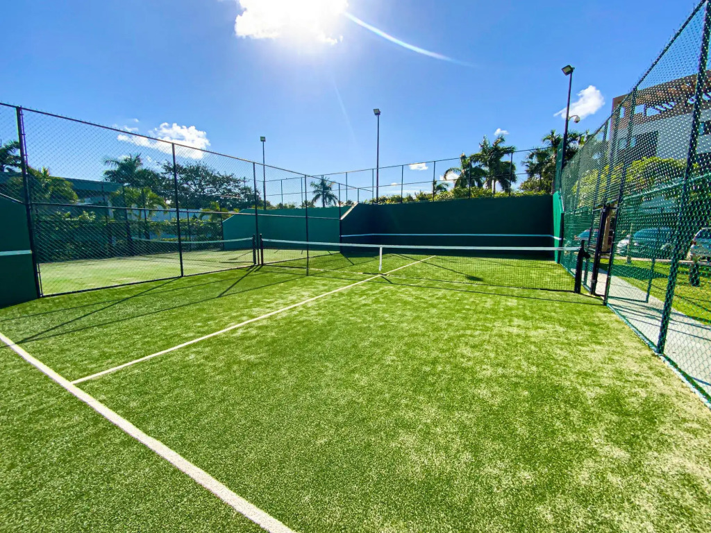 Spectacular & Luxurious Apartment Playa del Carmen Rooftop Pool, Golf Course & Tennis Court