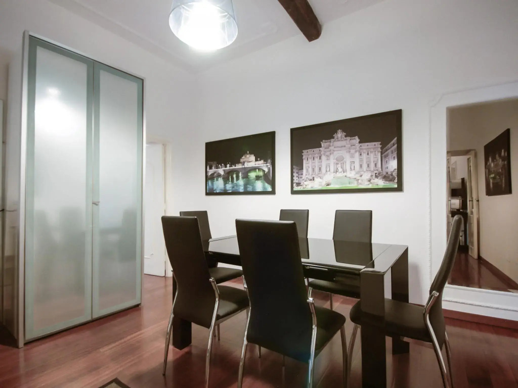 Banchi Apartment