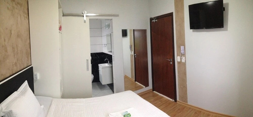 URANO BUSINESS HOTEL