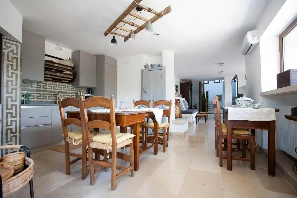 Villa Roboris