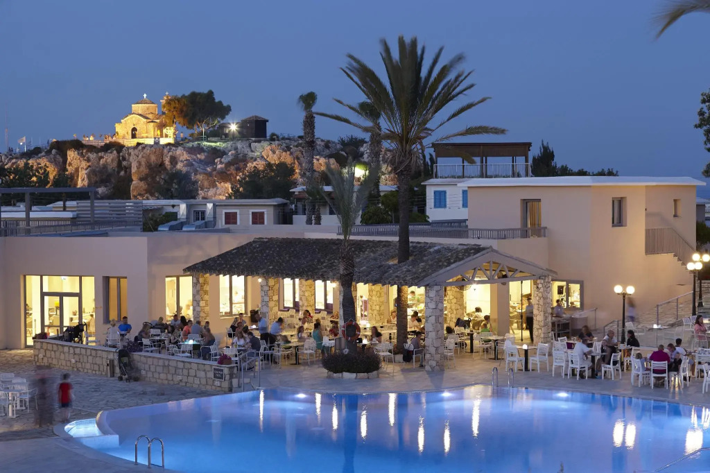 Louis St. Elias Resort & Waterpark