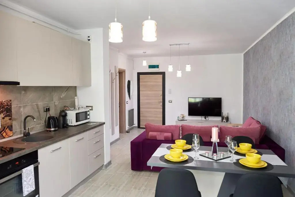 Bellevue Apartment 107 Spa n Pool ALEZZI Beach resort