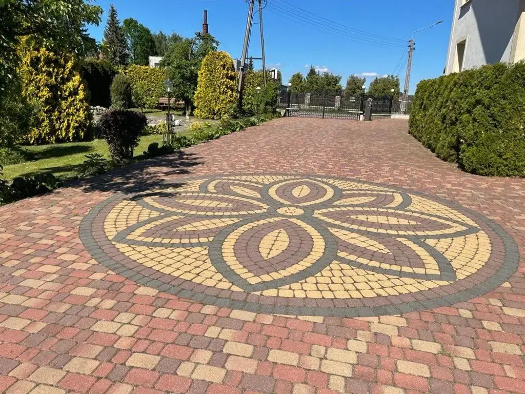 Villa Regina - Spokojna okolica - 100 metrów od lasu - blisko szpitala