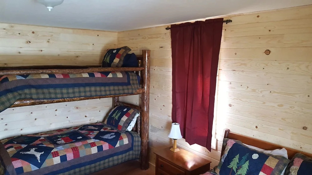 Wild Skies Cabin Rentals in Craig