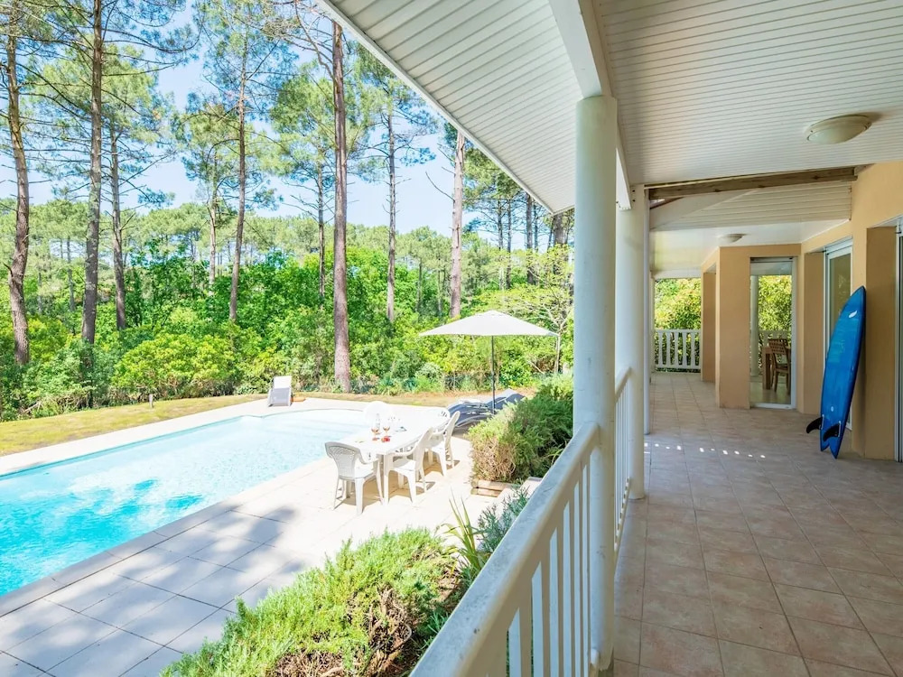 Superior Villa for 4 People With Swimming Pool