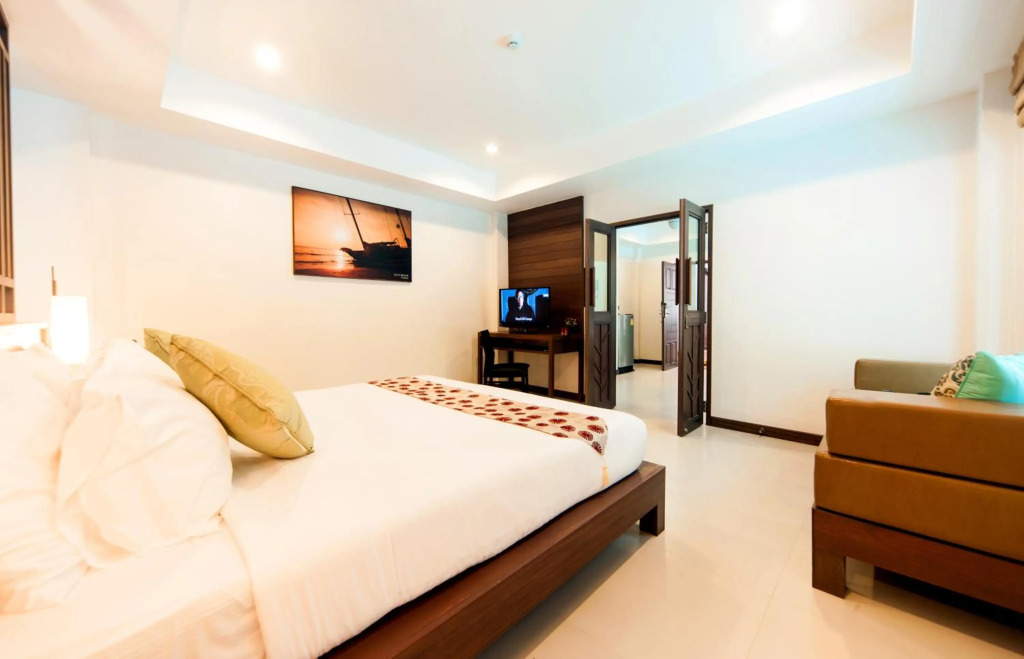 Ratana Hill Patong