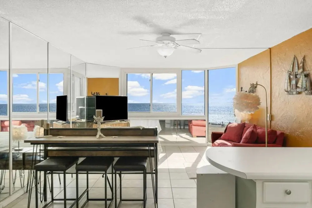 Top of the Gulf 421 - Luxury Beach View Condo