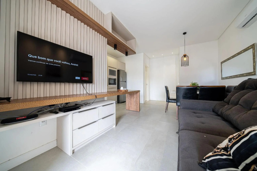 170 - Lindíssimo apartamento na Praia de Mariscal