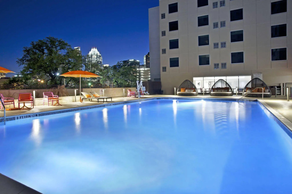 Holiday Inn Express Hotel & Suites Austin Downtown - University by IHG