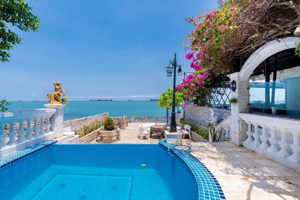 Beachfront Palm Villa 25 Biệt Thự Trên Bãi Biển