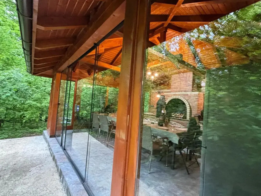 Pintea Chalet