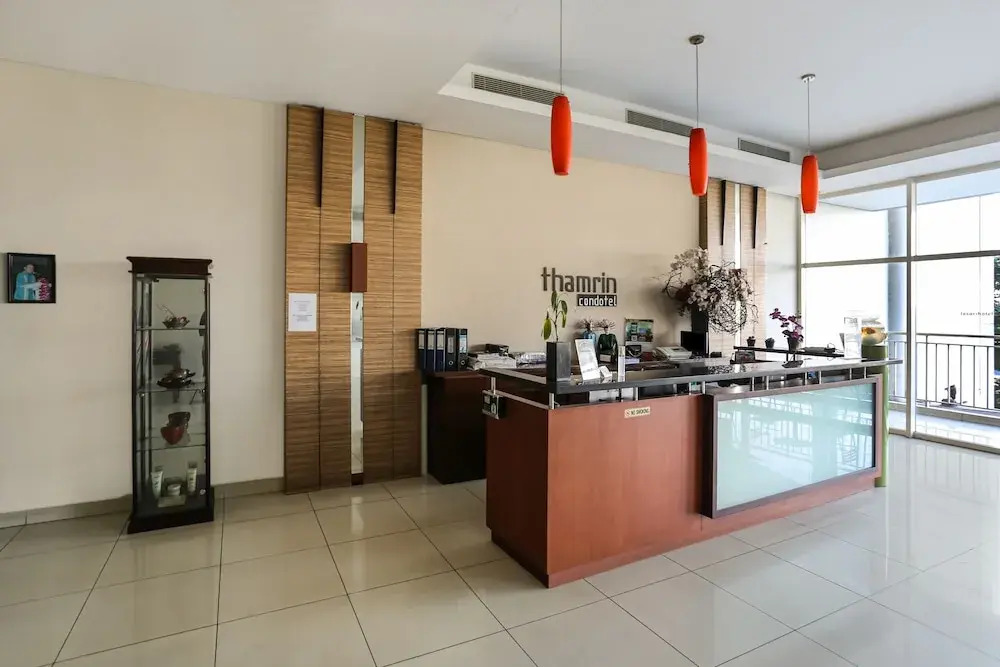 Thamrin Condotel by OYO Rooms