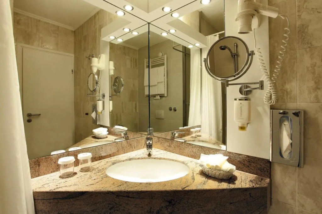 Soaltee Hotel Frankfurt Messe by Trip Inn Tagungshotel