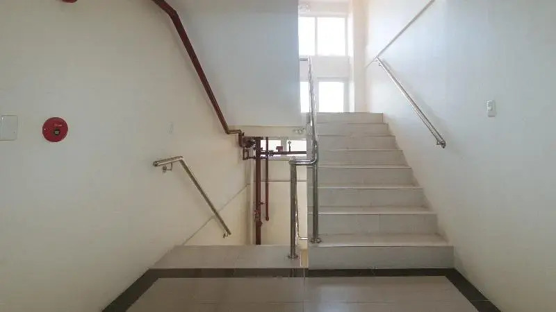 RedDoorz @ Leoncia Apartelle Mandaue City