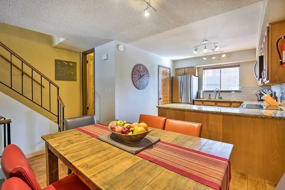 Park Place Deer Camp Condo: Ski-In, Walk To Main St, Lift