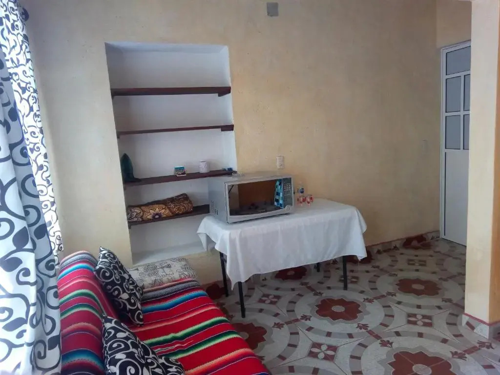Refugio privado a pasos del centro - Hospedaje Casa Cortés