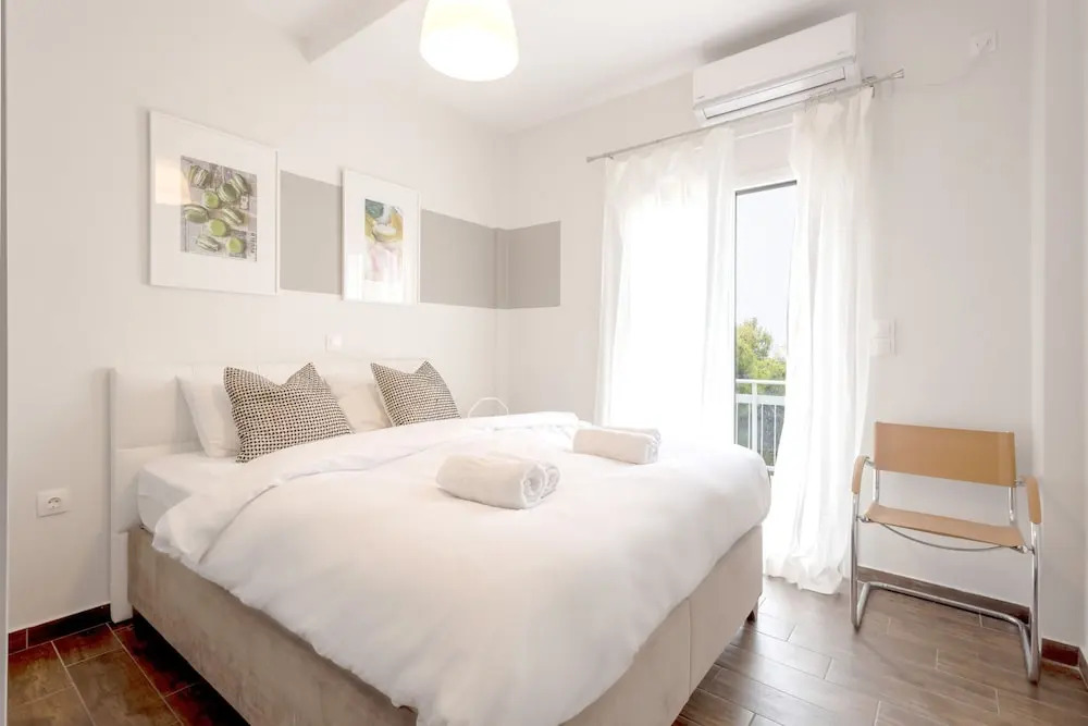 Beachfront 2-bedroom Stay in Voula