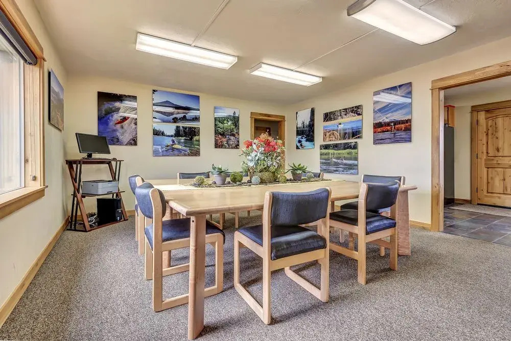 Wall Street Suites