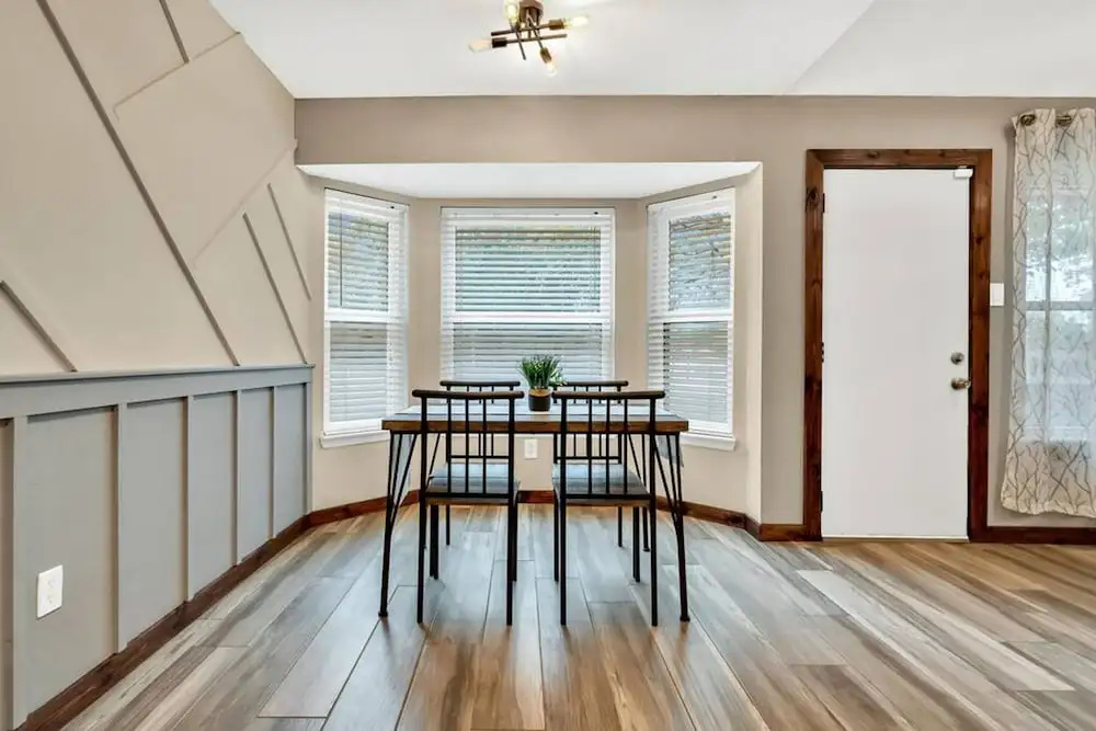 New Cozy Retreat Located 15 Minutes to Waco