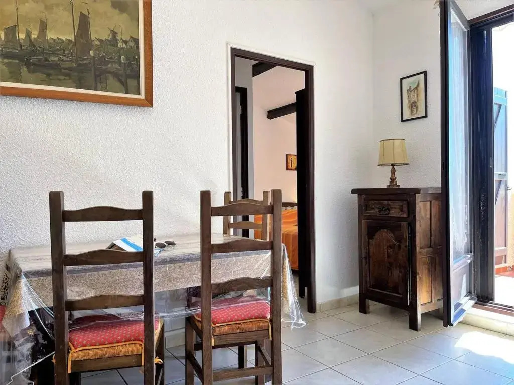 Appartement Le Lavandou, 2 pièces, 4 personnes - FR-1-251-417