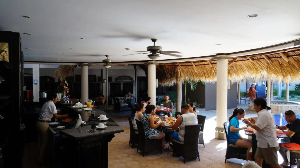Coco Beach Hotel