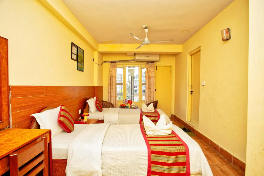 Hotel Grand Holiday