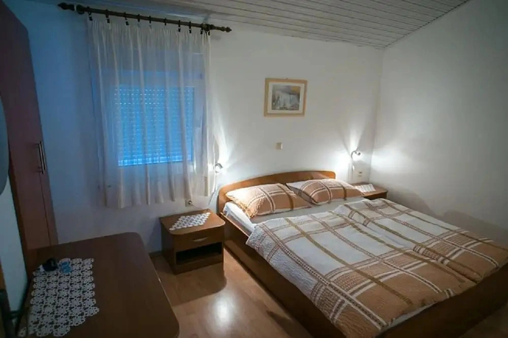 Apartments Erikas