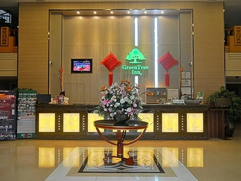 GreenTree Inn Guangdong Shenzhen Buji Long Dragon Express Hotel