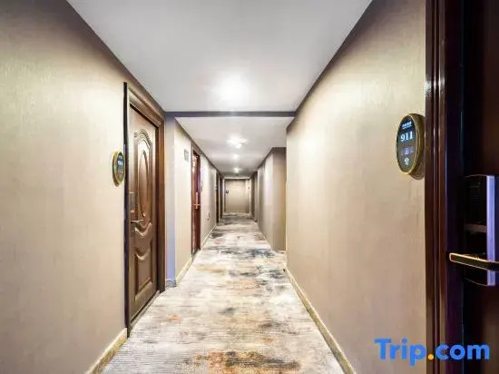 Yueyou Hotel (Taikoo Li Branch on Chunxi Road)